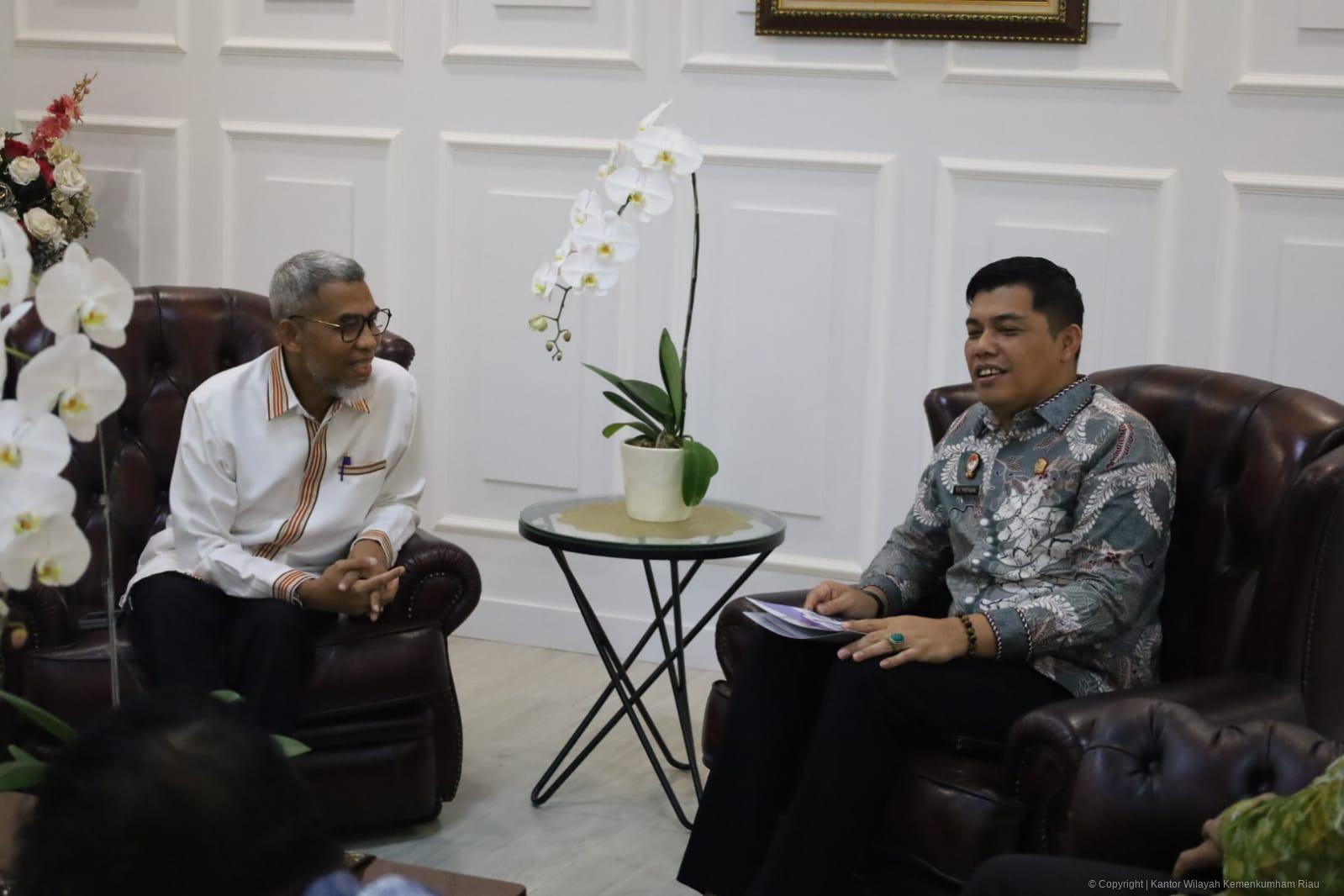 26A318CF 7D70 401B A20F 93DA1EEA4EBE L0 001 01 08 2025 10 03 30