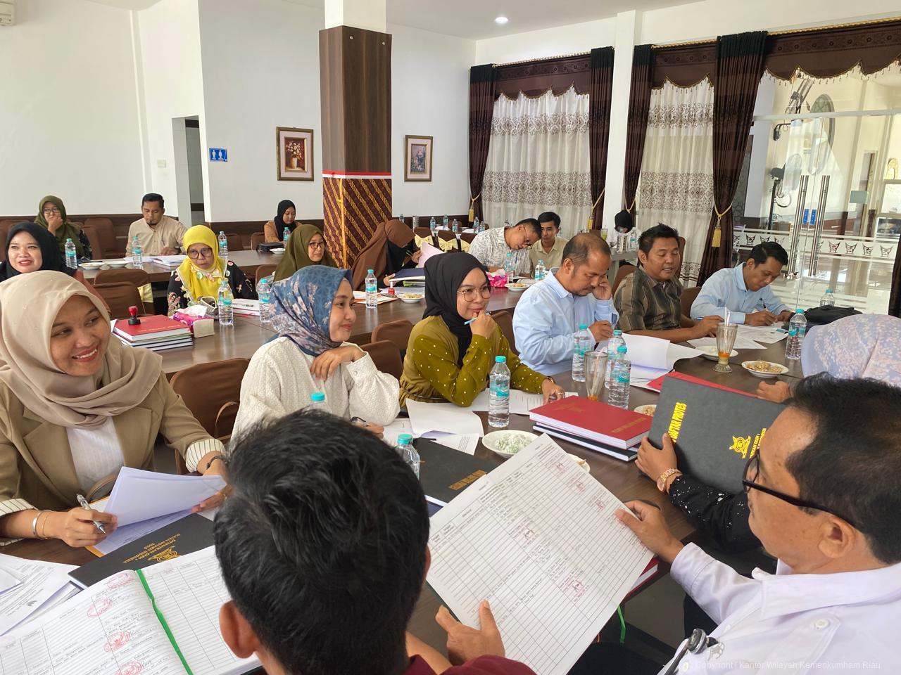 WhatsApp Image 2025 12 11 at 18.10.48 c93546f7