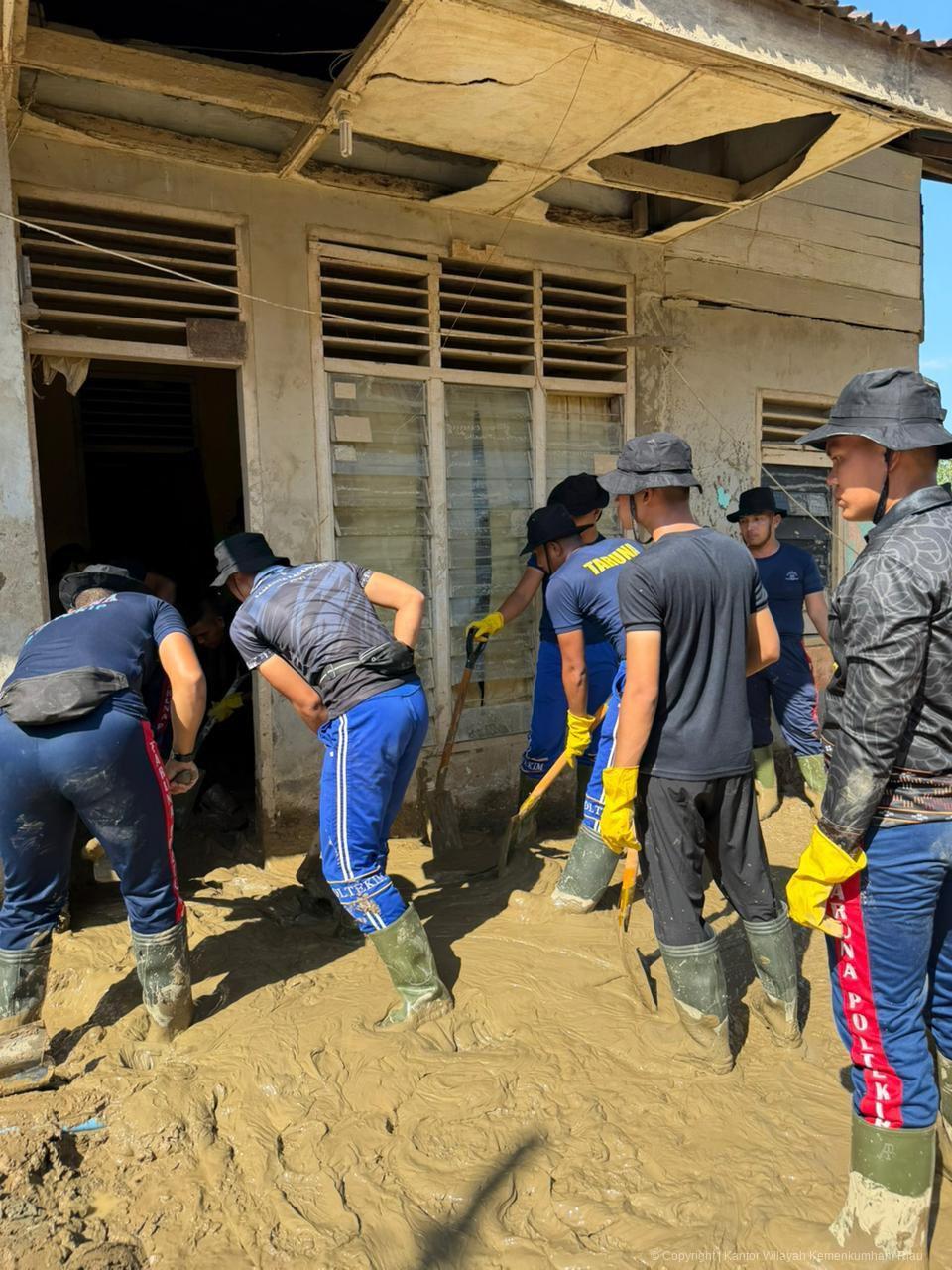 WhatsApp Image 2026 01 14 at 22.01.35