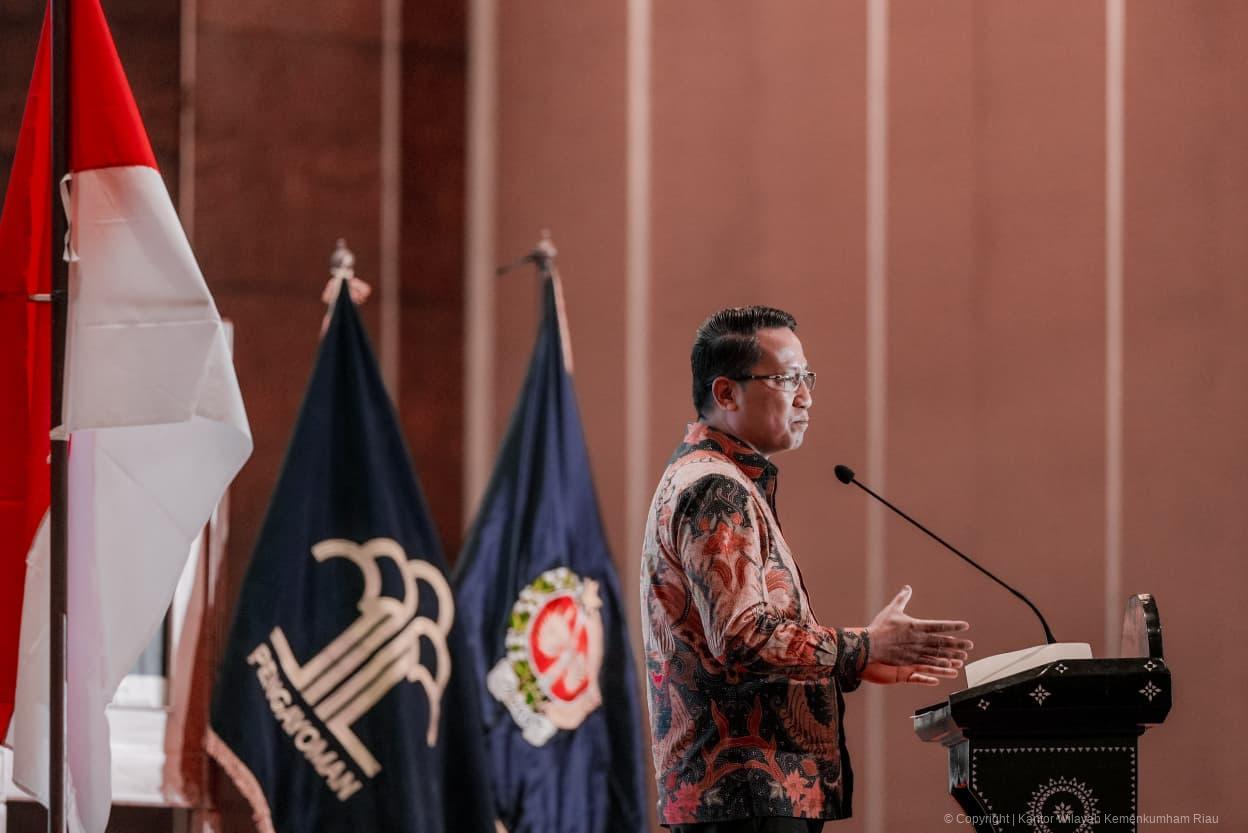 cc68e22b f1cd 4226 b32b 8d5dd2632bef