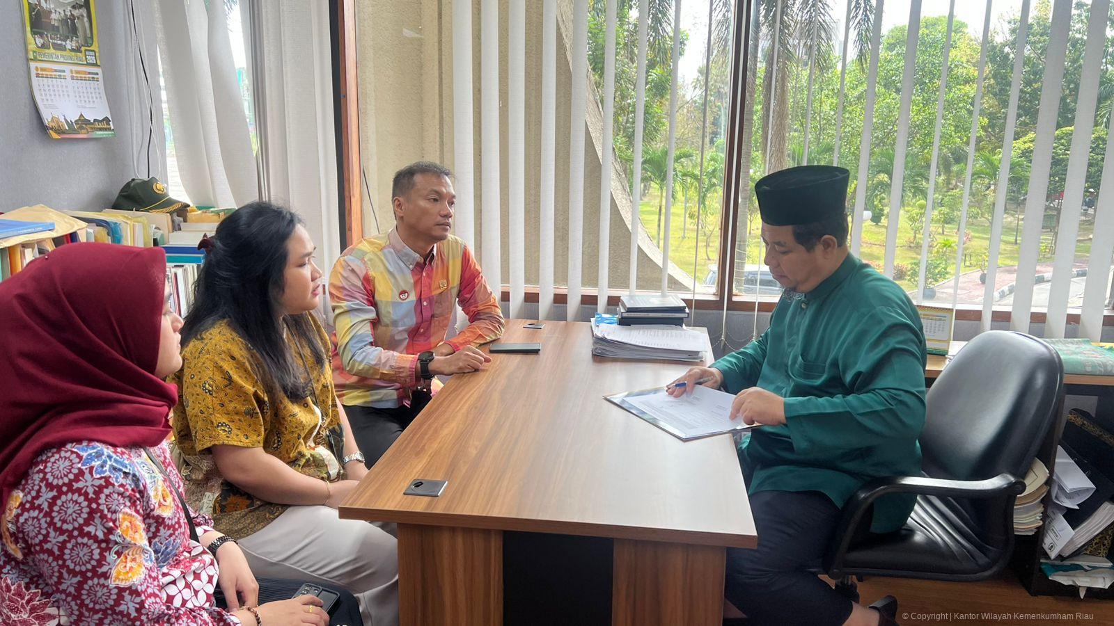 ae6ca89b ebb2 466b 84fd da6905b26eff